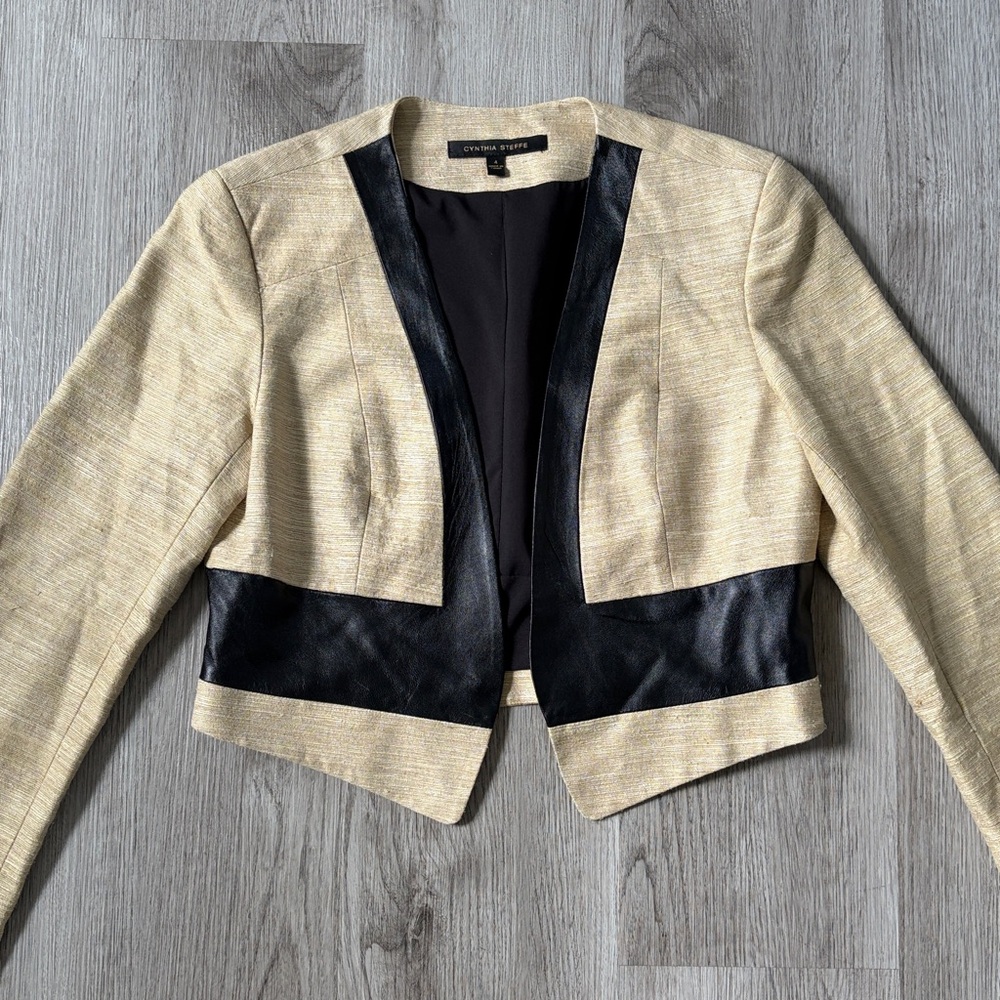 Cynthia Steffe Beige and Black Women's Blazer